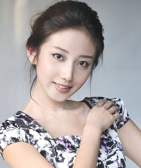 十几岁胸就开始发育过剩有明显下垂怎么办 欺压（中文）